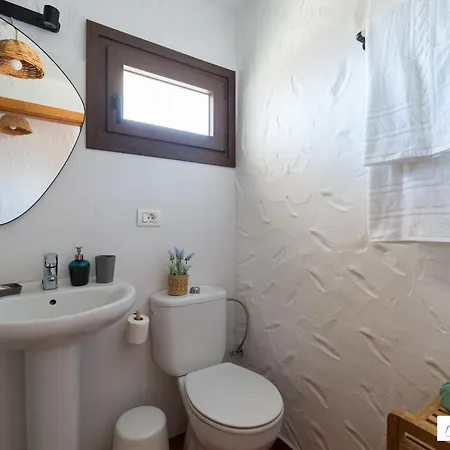 Living - Earth Adults Only Apartament